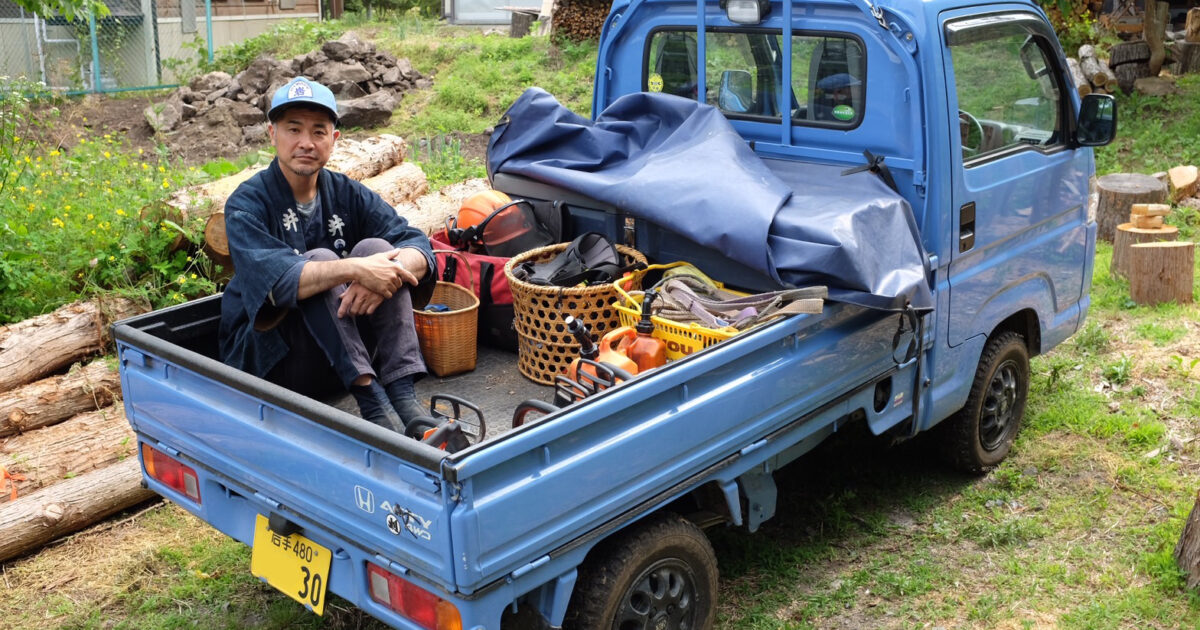 実用逸品”を紹介する連載。木こり見習い・岡部文彦さんが紹介する軽