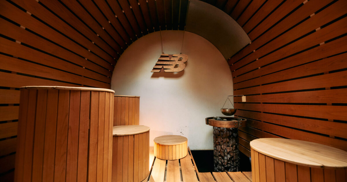 サウナ ニューバランス〉が、サウナ付きランニングステーションを期間