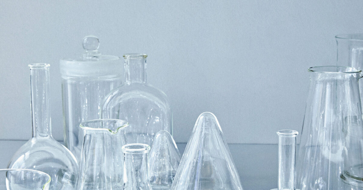 机の上のサイエンス。Vol.22／理化学用ガラス器具 | POPEYE Web