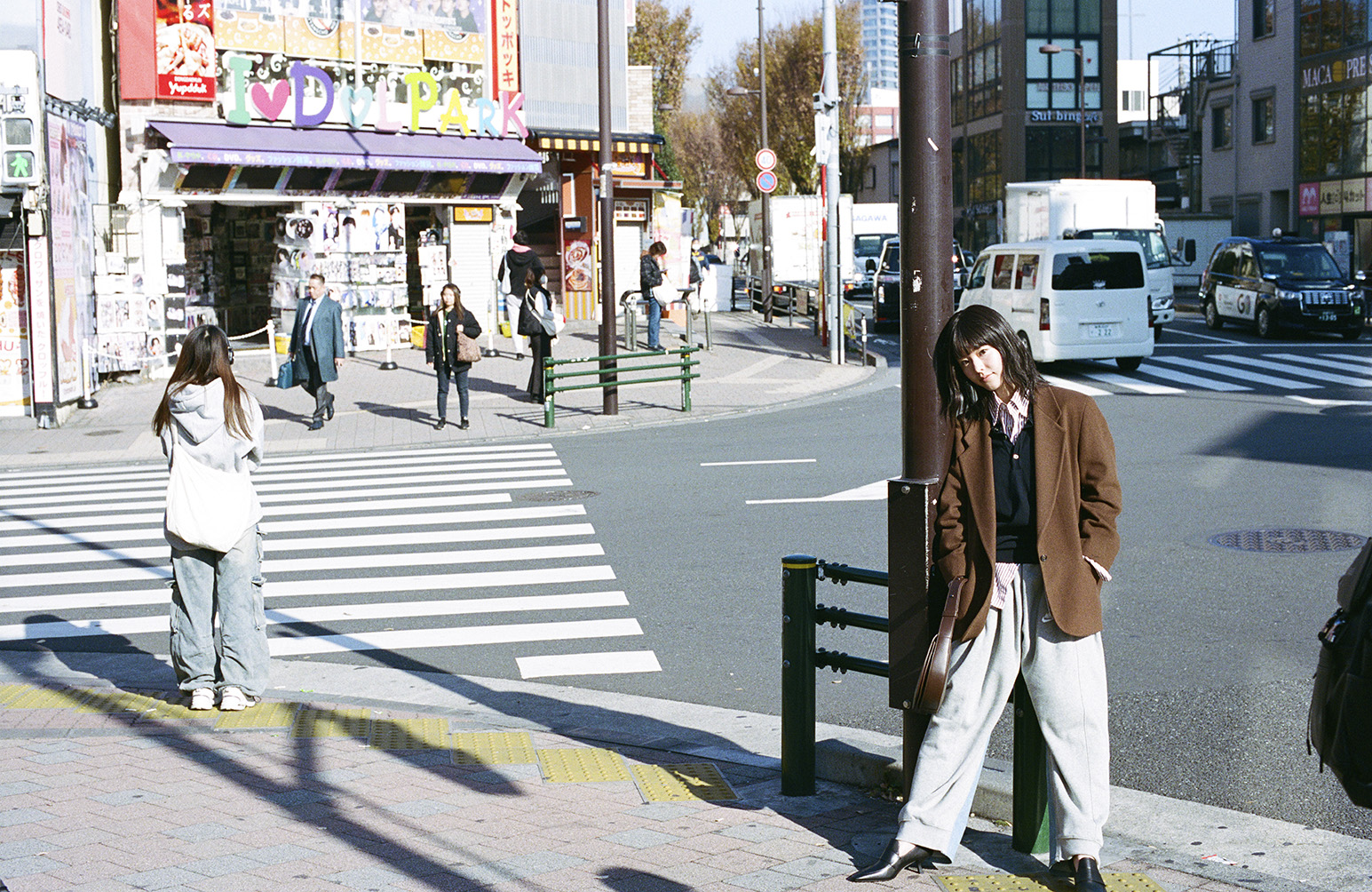 Girls in the City “supplement”／唐田えりか