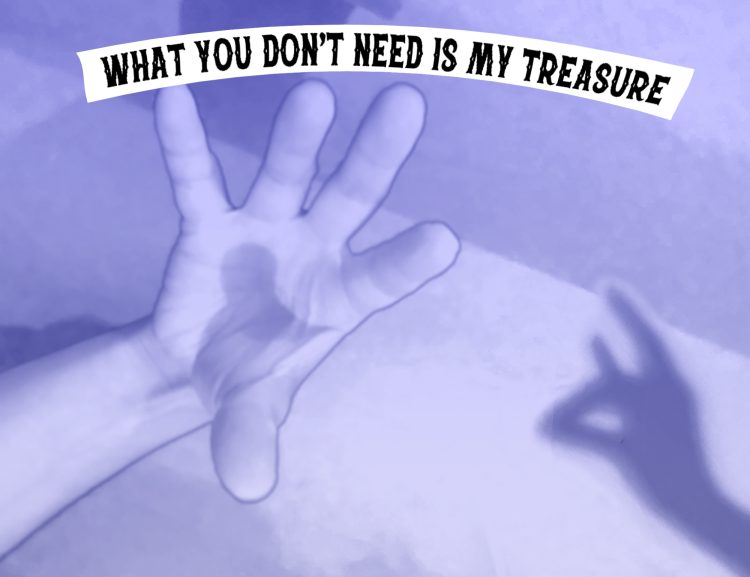 石井麻希「What you don’t need is my treasure-あなたに必要のないものはわたしの宝」に行く。