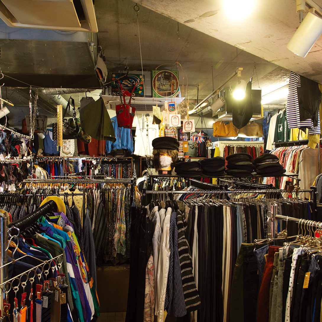 Vintage Shop Guide／FACING THE UNKNOWN 未知との遭遇を求めて。