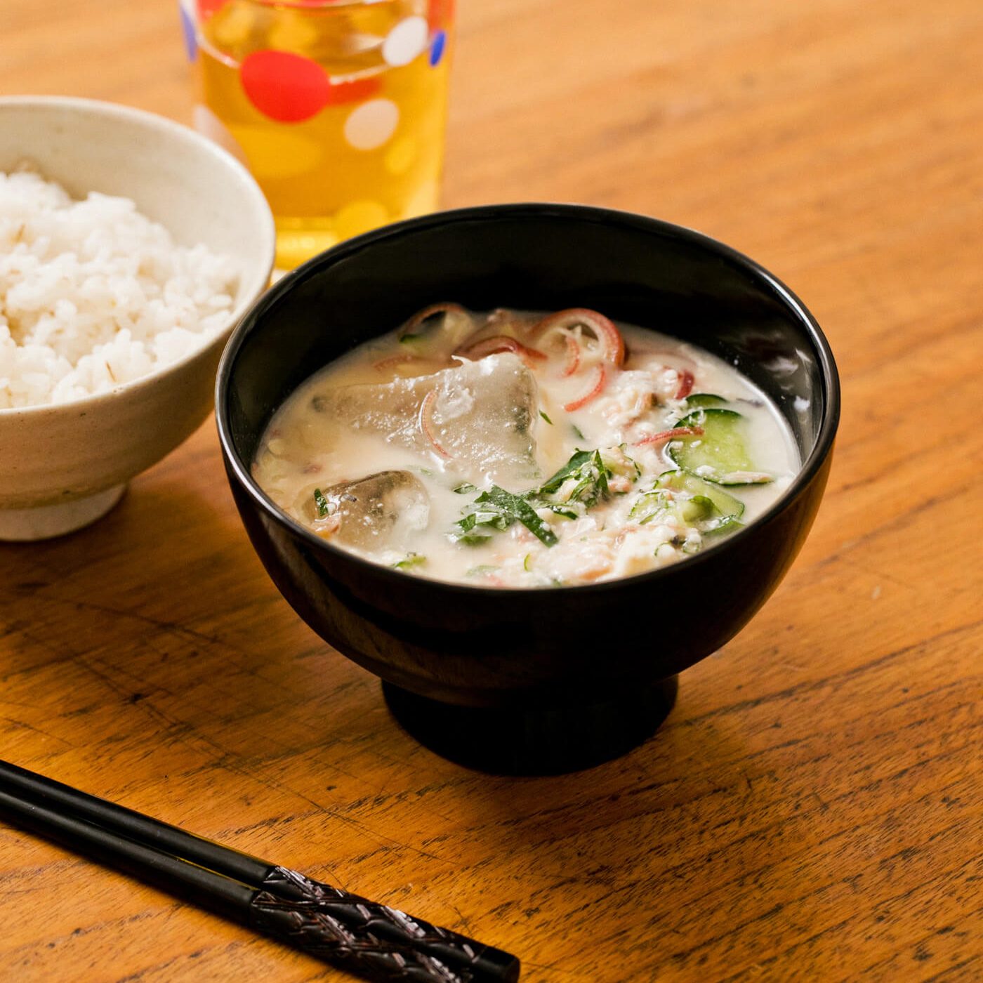 火を使わず、鯖缶で冷や汁。