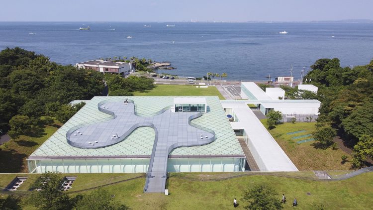 「山本理顕展 コミュニティーと建築」に行く。