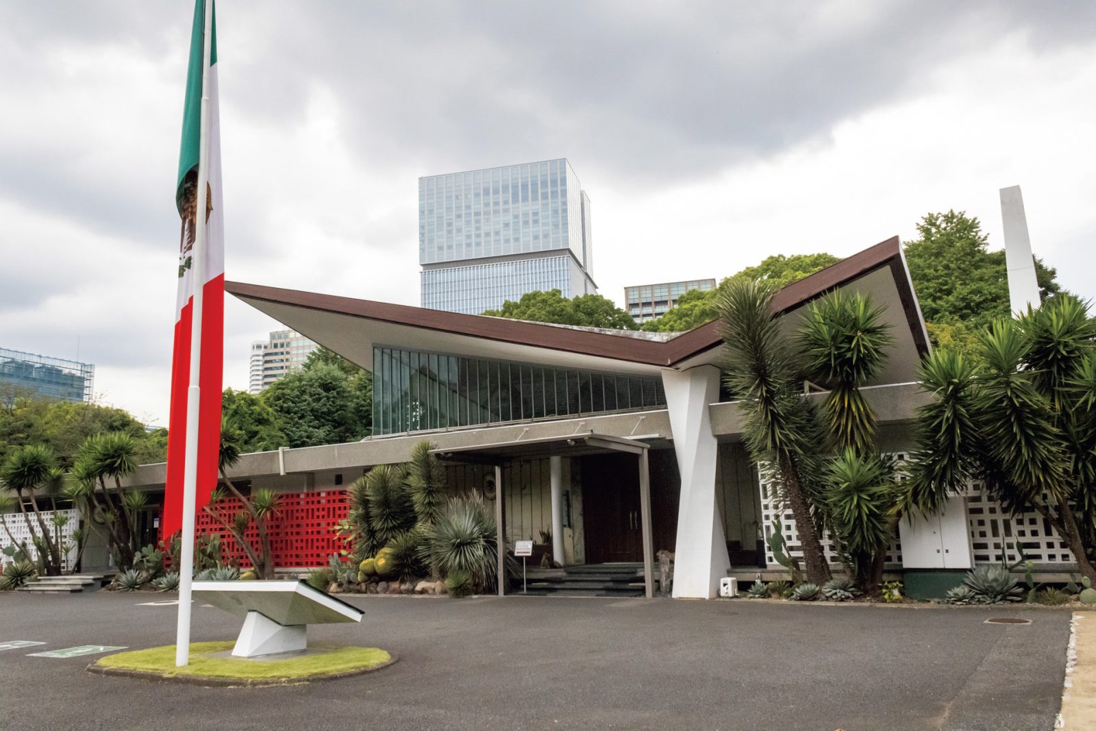 僕らが観てきた映画のABC。／WORLD