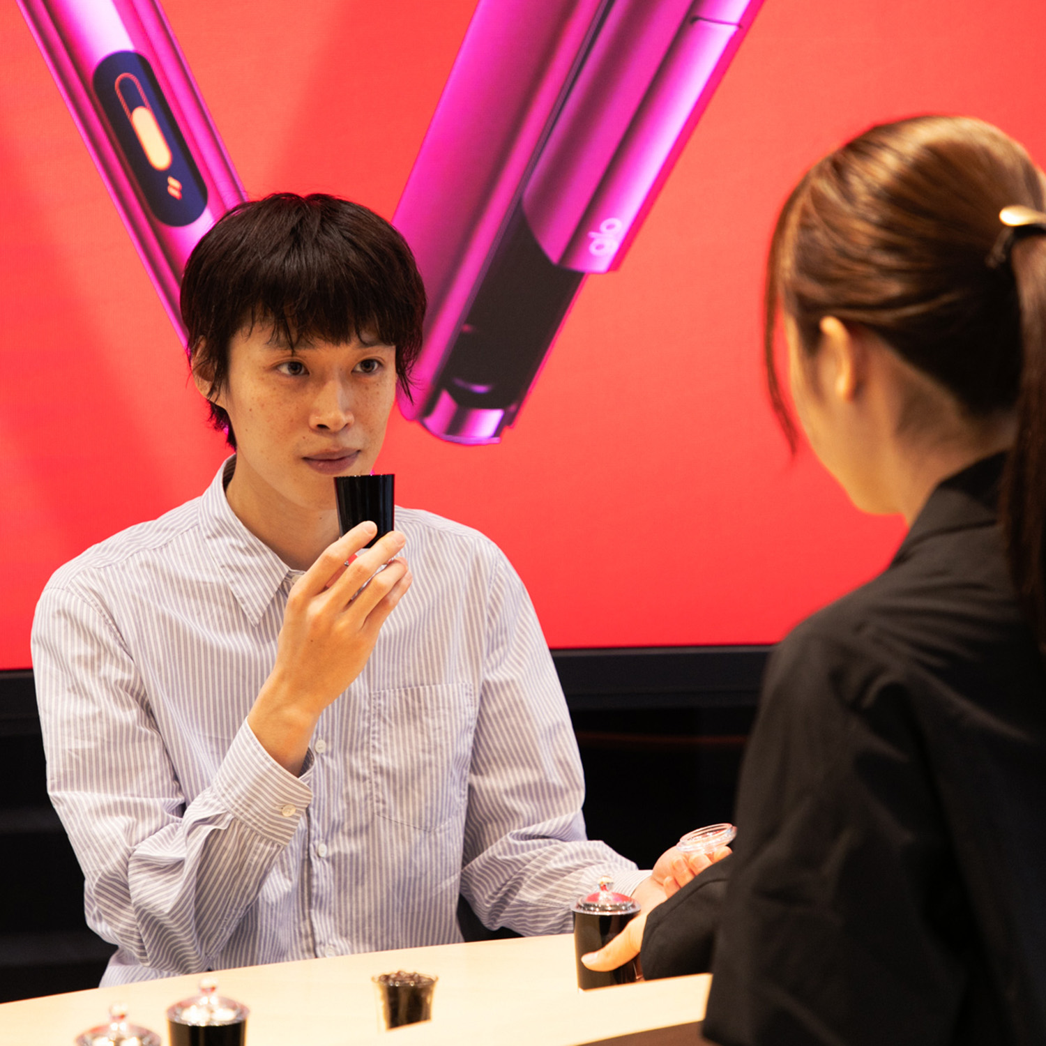 〈glo™〉の旗艦店が銀座にオープン！ 大人への一歩はここからはじめよう。