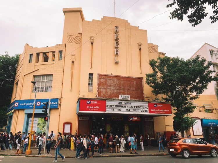 【#2】映画に導かれて、西へ