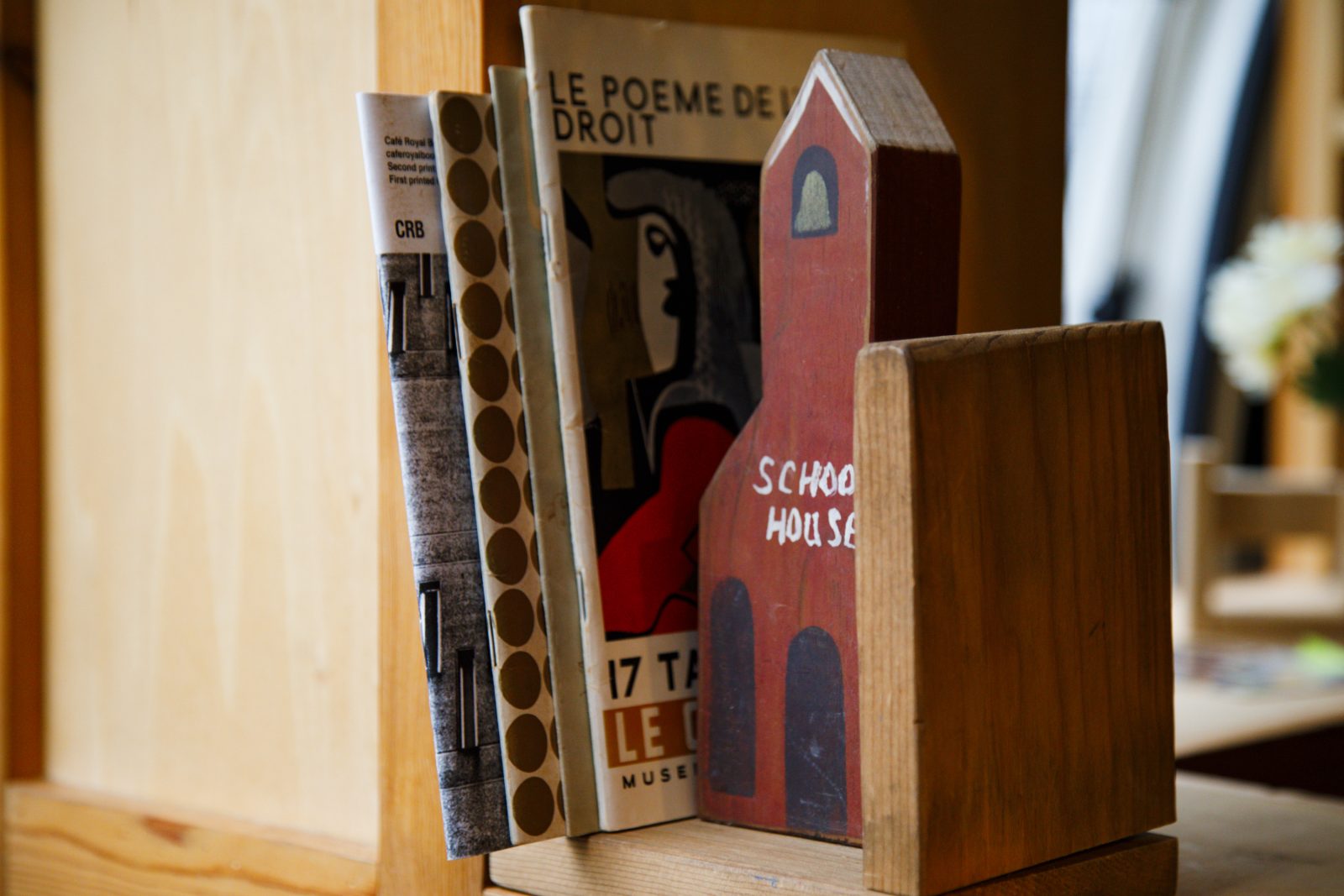 春の始まりはハピネス&ピースな本の集いに。