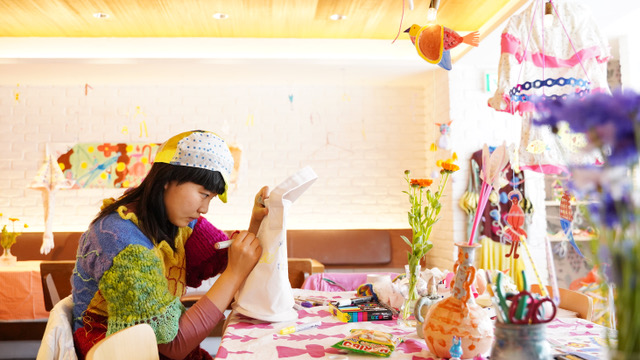 「Hotdog in the Ocean TAMAKI IWAO」が気になる。