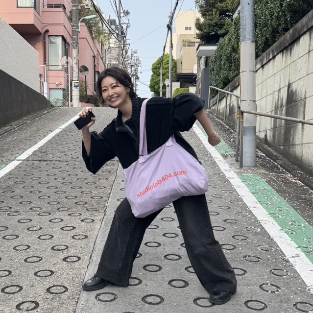 【#2】エマワトソンもバッグがでかいらしい